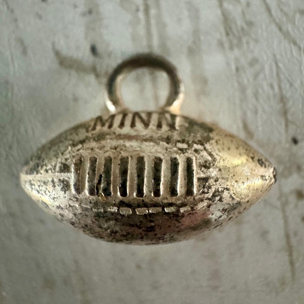 Vintage Cracker Jack Football/Basketball Assorted Charms Bronzed Silver Tone - Picture 2 of 7